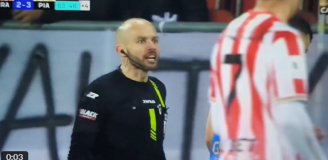 HIT! Oto co sędzia boczny KRZYKNĄŁ do piłkarza Piasta xD [VIDEO]